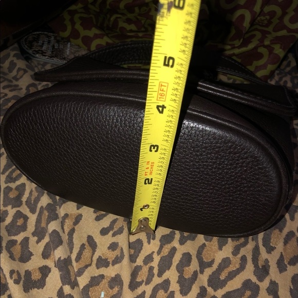 Coach brown leather crossbody authentic pebbled leather adjust cross body strap - Picture 11 of 13